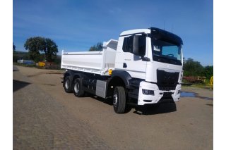 MAN TGS 33.520 6x6 BB s třístrannou sklápěcí nástavbou ...